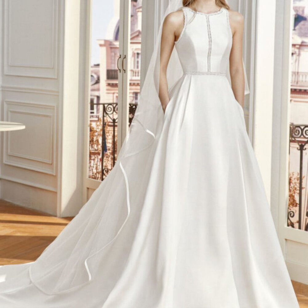 St. Patrick "Rocamadour" Wedding Gown (Unaltered)